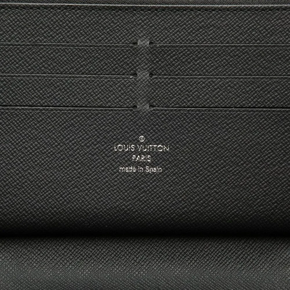 Louis Vuitton delivery duty